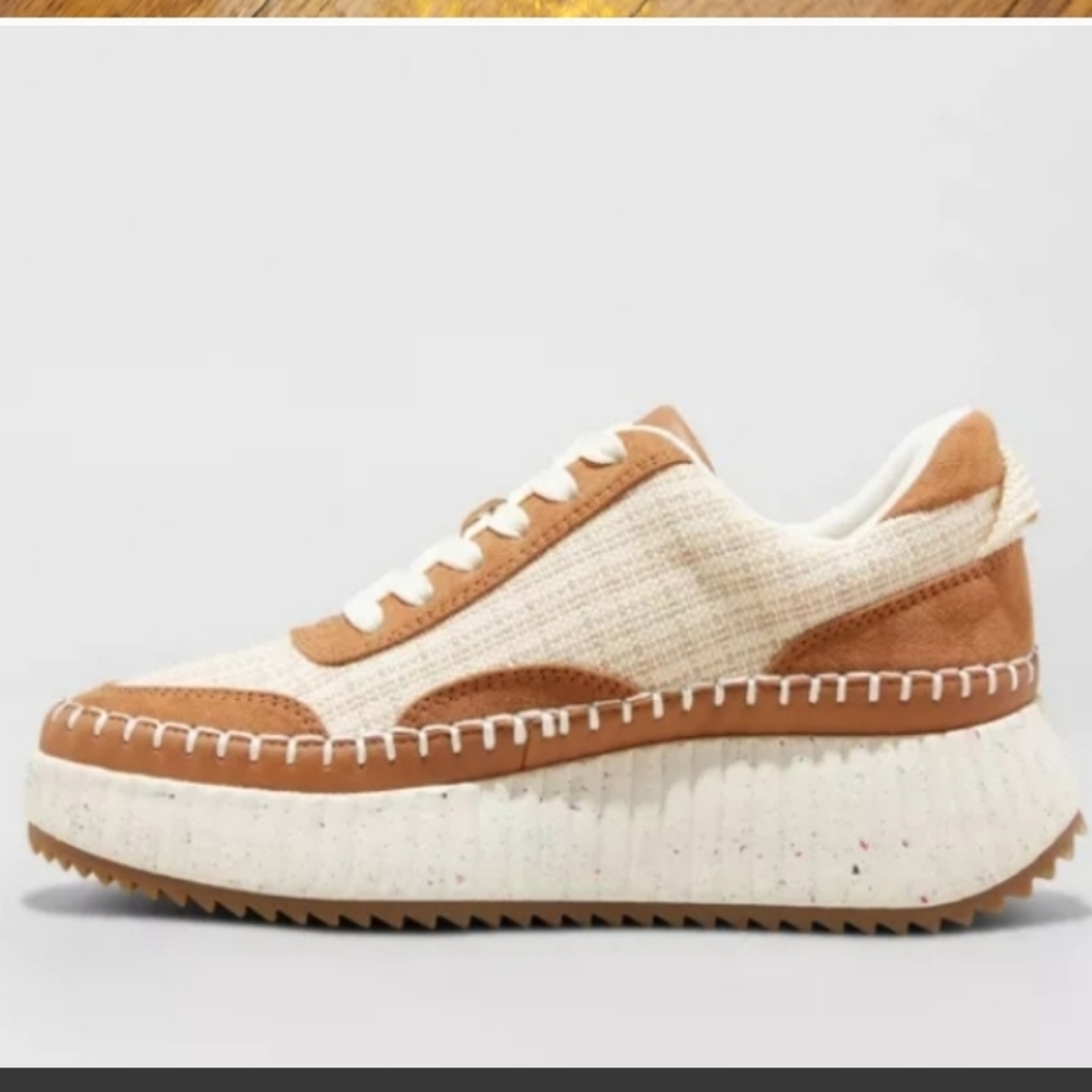 Universal Threads Perephone Tan Sneakers Size 8 - Picture 6 of 12